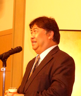 星野岳穂審議官